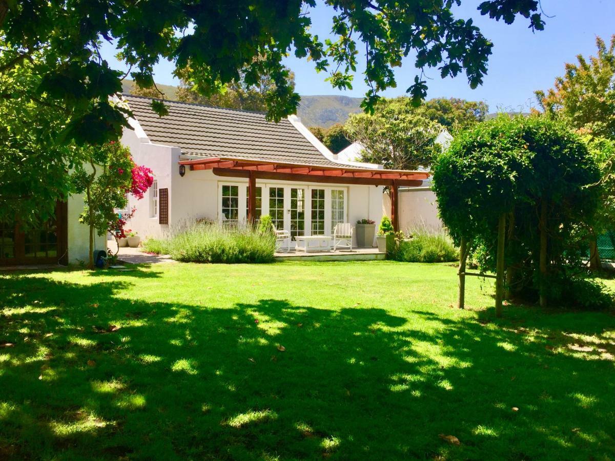 Acorn Cottage Hermanus Exterior photo