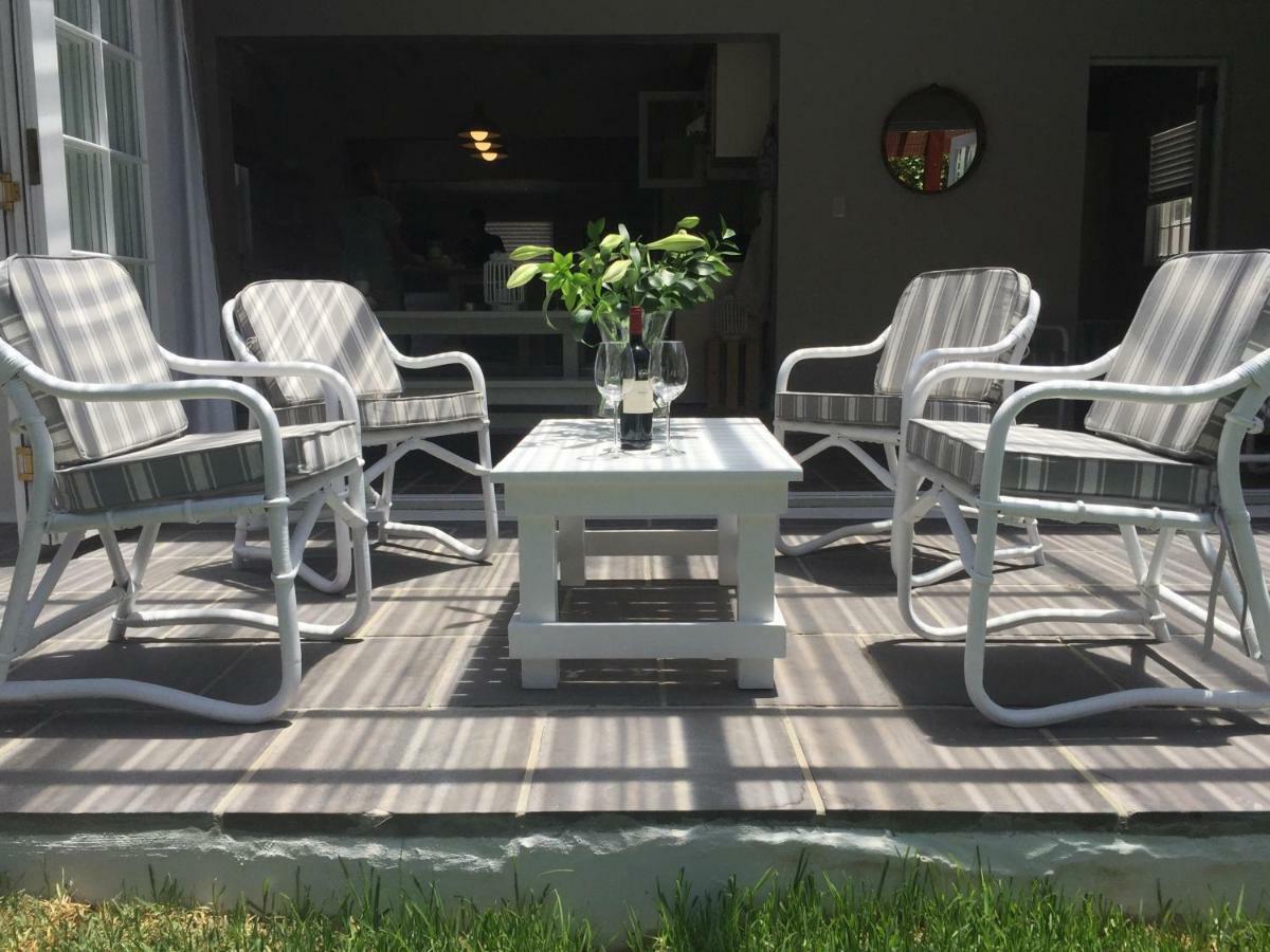 Acorn Cottage Hermanus Exterior photo