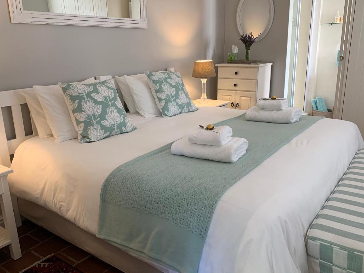 Acorn Cottage Hermanus Exterior photo